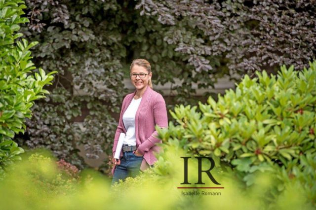 Isabelle Romann, Außenaufnahme